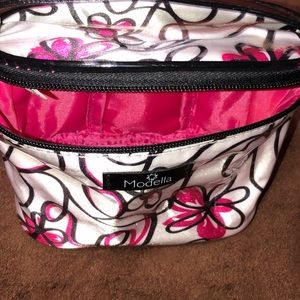 Makeup bag